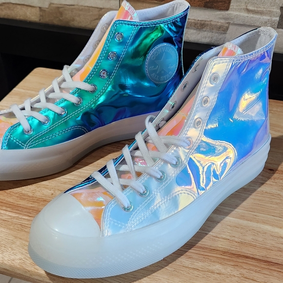 NWT Converse Chuck 70 Hi "Iridescent" " Holographic Shoe 163786c Unisex - Picture 8 of 10